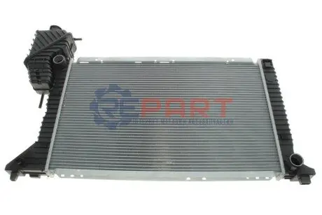 Радіатор охолодження MB Sprinter 2.3D/2.9TDI 95-00 (+AC, МКПП) MAHLE CR 682 000S Купити в Україні