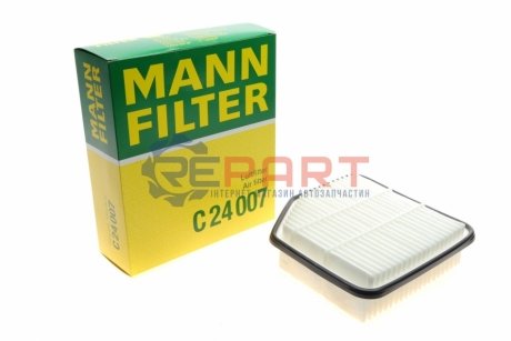 Фильтр воздуха - (1780126010, 17801YZZAA) MANN C24007