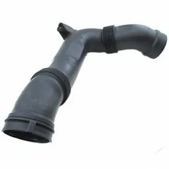 Шланг інтеркулера (чорн) AUDI A3 SEAT ALTEA, ALTEA XL, LEON SKODA OCTAVIA II VW CADDY III, EOS, GOLF PLUS V, GOLF V, GOLF VI, JETTA III, PASSAT B6 1.4-2.0D 05.03-05.15 MEAT&DORIA 96597