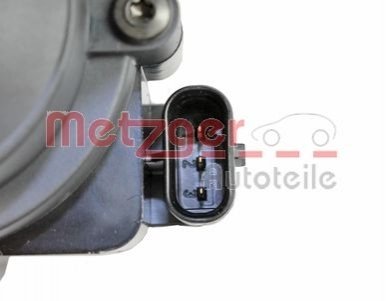 Насос системы охлаждения (дополнительный) VW Caddy III/IV/T5/T6 1.6/2.0 TDI 09- METZGER 2221009