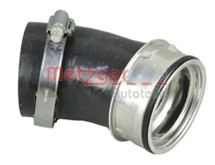 Патрубок інтеркулера Audi Q7/VW Touareg 3.0TDI V6 04-15 METZGER 2400458 Купити в Україні