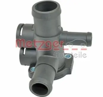 Фланець системи охолодження VW T4 2.0/Golf/Passat/Jetta 1.8 82-03 METZGER 4010051 Купити в Україні