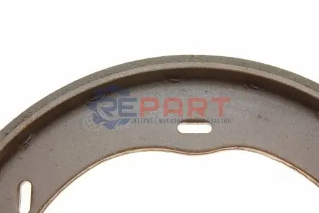 Фото Колодки ручника MB Vito (W639) 03- (186x20) (з пружиною) MEYLE (0145330002S) зображення 1