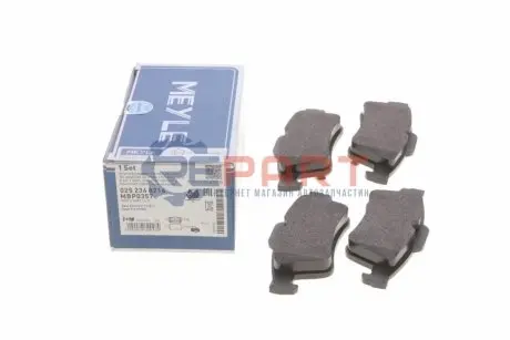 Комплект гальмівних колодок задн, FORD TOURNEO CONNECT, TRANSIT CONNECT NISSAN PRIMERA RENAULT ESPACE IV, LAGUNA II, LATITUDE, MEGANE II, VEL SATIS 1.5D-3.5 03.01 Meyle 0252348216 Купити в Україні
