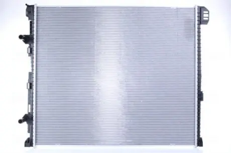 Радиатор NISSENS 606979 Купить в Украине