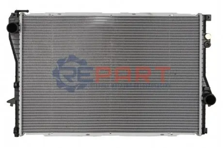 Фото Радіатор, система охолодження двигуна NISSENS (60752A) зображення 1