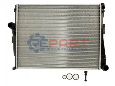 Радіатор двигуна (мкпп) BMW 3 (E46), Z4 (E85), Z4 (E86) 1.6-3.2 12.97-02.09 NISSENS 60784A Купити в Україні