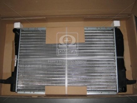 Радиатор охлаждения FORD Scorpio (GAE, GGE) (выр-во) NISSENS 62213 (фото 1)