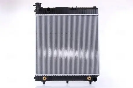 Радиатор охлаждения NISSENS 62632