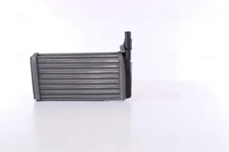 Теплообмінник, система опалення салону NISSENS 70011