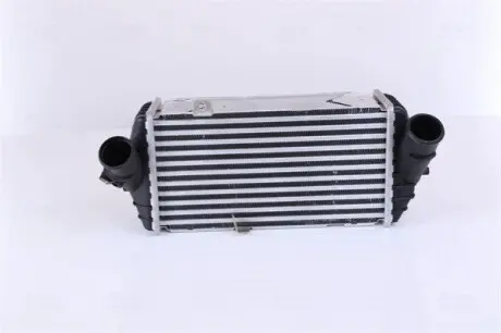 Інтеркулер NISSENS 96144
