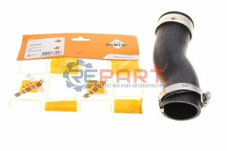 Патрубок інтеркулера Audi Q7/VW Touareg 3.0TDI 04-10 NRF 166093 Купити в Україні