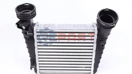 Радіатор інтеркулера VW Passat 1.8 00-05 NRF 30147A Купити в Україні