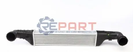 Радіатор інтеркулера MB E-class (W210) 2.7/3.2D 99-03 NRF 30421 Купити в Україні