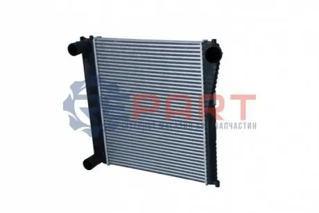 Радиатор интеркулера Land Rover Range Rover 4.4D 10-12 NRF 30929