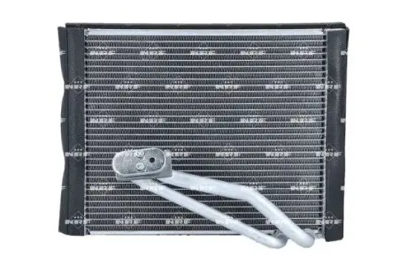 Автозапчасть NRF 36184