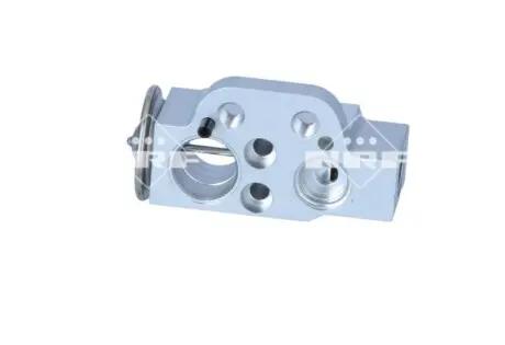 Автозапчасть NRF 38487