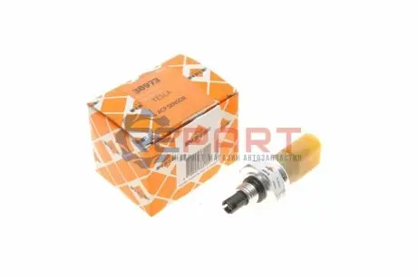 Датчик тиску кондиціонера Tesla Model 3 17- NRF 38973 Купити в Україні