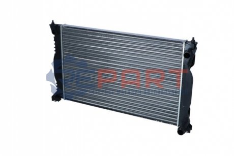 Радиатор двигателя AUDI A4, A6 SEAT EXEO, EXEO ST 1.6-2.0D 11.00- - (8E0121251, 8E0121251A) NRF 50539A
