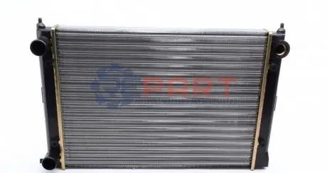 Радіатор охолодження VW Passat 1.6 88-91 (317,4x430x20) NRF 509505 Купити в Україні