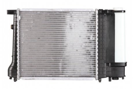 Радиатор, охлаждение двигателя - (17111719300, 17129769, 1719300) NRF 51351 (фото 1)