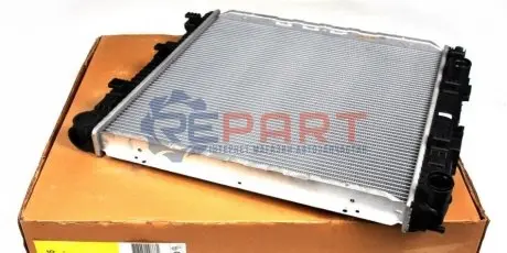 Радіатор охолодження MB Vario 2.9TDI 96 NRF 53895 Купити в Україні