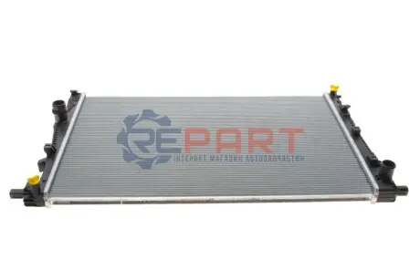 Радіатор охолодження Jeep Cherokee/Chrysler 200 2.4/3.2 V6 13- NRF 550123 Купити в Україні