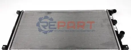 Радіатор охолодження Opel Movano/Renault Master 1.9-2.8dTi/dCi 01- NRF 55350 Купити в Україні