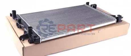 Фото 1 — Радіатор охолодження Renault Laguna II 1.9 dCI 01- NRF (58318) Фото Радіатор охолодження Renault Laguna II 1.9 dCI 01- NRF (58318) зображення 1