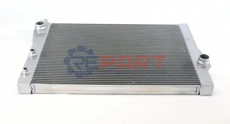 Фото 1 — Радіатор охолодження BMW X5(E70) 3.0d-3.5i 07- NRF (58467) Фото Радіатор охолодження BMW X5(E70) 3.0d-3.5i 07- NRF (58467) зображення 1