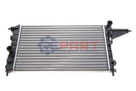Радіатор охолодження Opel Vectra A 1.4-1.6i 88-95 NRF 58775 Купити в Україні