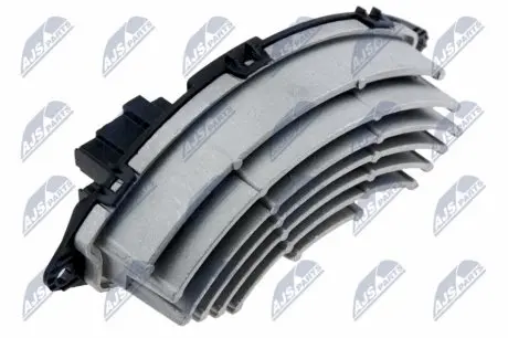 Фото 1 — РЕЗИСТОР ВЕНТИЛЯТОРА | CITROEN BERLINGO 2008-,C3 PICASSO 2009-,C4 PICASSO 2009-,FIAT GRANDE PUNTO 2005-,PEUGEOT PARTNER 2008- NTY (ERD-CT-022) Фото РЕЗИСТОР ВЕНТИЛЯТОРА | CITROEN BERLINGO 2008-,C3 PICASSO 2009-,C4 PICASSO 2009-,FIAT GRANDE PUNTO 2005-,PEUGEOT PARTNER 2008- NTY (ERD-CT-022) зображення 1