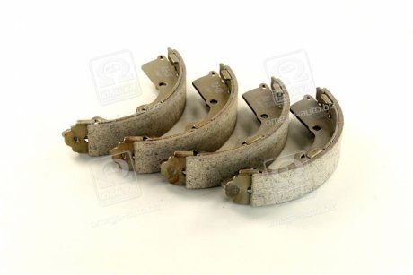 Колодка тормозов. барабан. KIA MORNING 04-06 (выр-во) PARTS-MALL PLB030