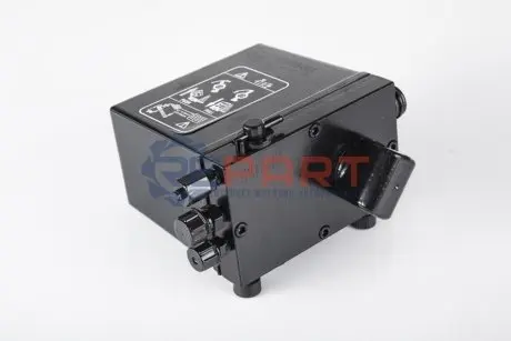 Помпа нахилу кабіни DAF CF 65, CF 75, CF 85, LF 55, XF 105, XF 95 01.01 PE AUTOMOTIVE 10360300A Купити в Україні