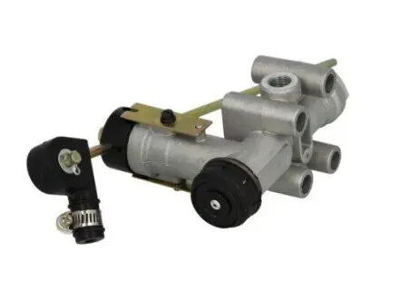 Клапан регулюв.рівня підвіски PNEUMATICS PN10079