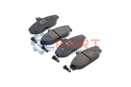 Тормозные колодки, дисковый тормоз.) REMSA 015600 Купить в Украине