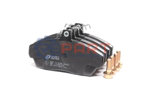 Фото Колодки гальмівні (передні) Land Rover Freelander 1.8/2.0 D/2.5 98-06 REMSA (033710) зображення 1