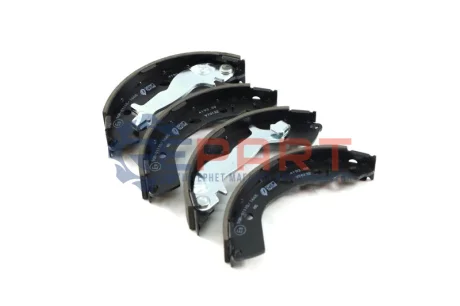 Гальмівні колодки (набір) REMSA 419300 Купити в Україні