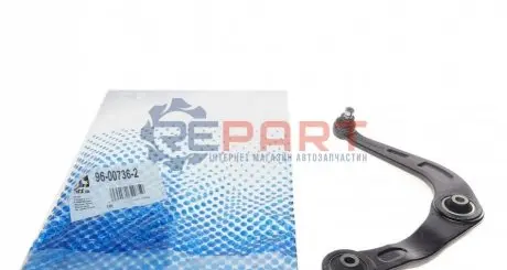 Важіль підвіски (передній/знизу) (L) Peugeot 206 98- (з кульовою d=18mm) RTS 96007362 Купити в Україні