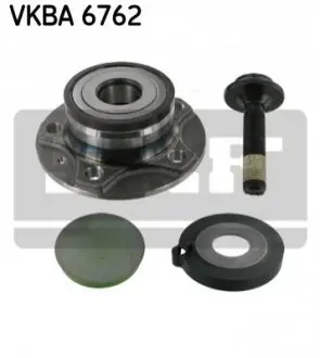 Комплект підшипника колеса задн AUDI A6 C7, A7, Q5 1.8-3.0D 11.10-09.18 SKF VKBA6762