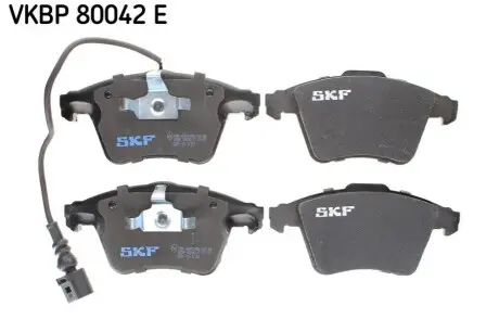 Комплект гальмівних колодок (передніх) VW Multivan/T5 03-/T6 15- (з датчиком) SKF VKBP 80042 E Купити в Україні