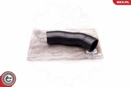 Патрубок інтеркулера (передній) (R) BMW (E39) 3.0D 97-04 M57/M51 SKV GERMANY 24SKV152