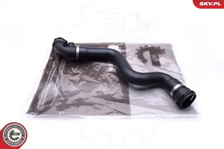 Патрубок системи охолодження BMW 3 (E46) 1.6/1.8i (M43) 97-06 (зверху) (L) SKV GERMANY 24SKV201