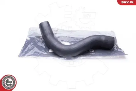 Патрубок интеркулера TOYOTA Avensis Corolla SKV GERMANY 24SKV677