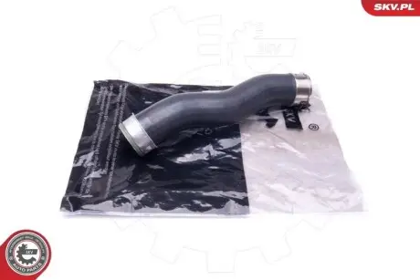 Патрубок інтеркулера BMW 3 (E90) 04-11 M47/N47 (R) SKV GERMANY 24SKV713