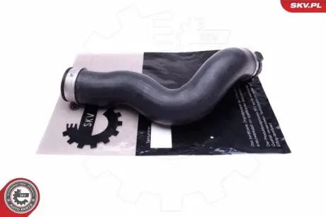 Патрубок інтеркулера BMW X5 (F15/F85) 13-18 N47 D20 SKV GERMANY 43SKV427 Купити в Україні