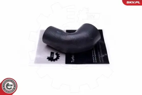 Патрубок інтеркулера VW Golf/ Jetta/ Eos/ Touran 1.4 TSI 06- SKV GERMANY 43SKV443 Купити в Україні