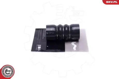 Патрубок интеркулера BMW 5 (F07/F10/F11)/X5 (E70)/X6 (E71/E72) 3.0 09-17 SKV GERMANY 54SKV213