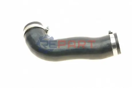 Патрубок інтеркулера (L) VW Caddy III 1.6/2.0 TDI 10-15 Solgy 114068 Купити в Україні