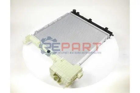 Радіатор охолодження двигуна TEMPEST TP.1562559A Купити в Україні